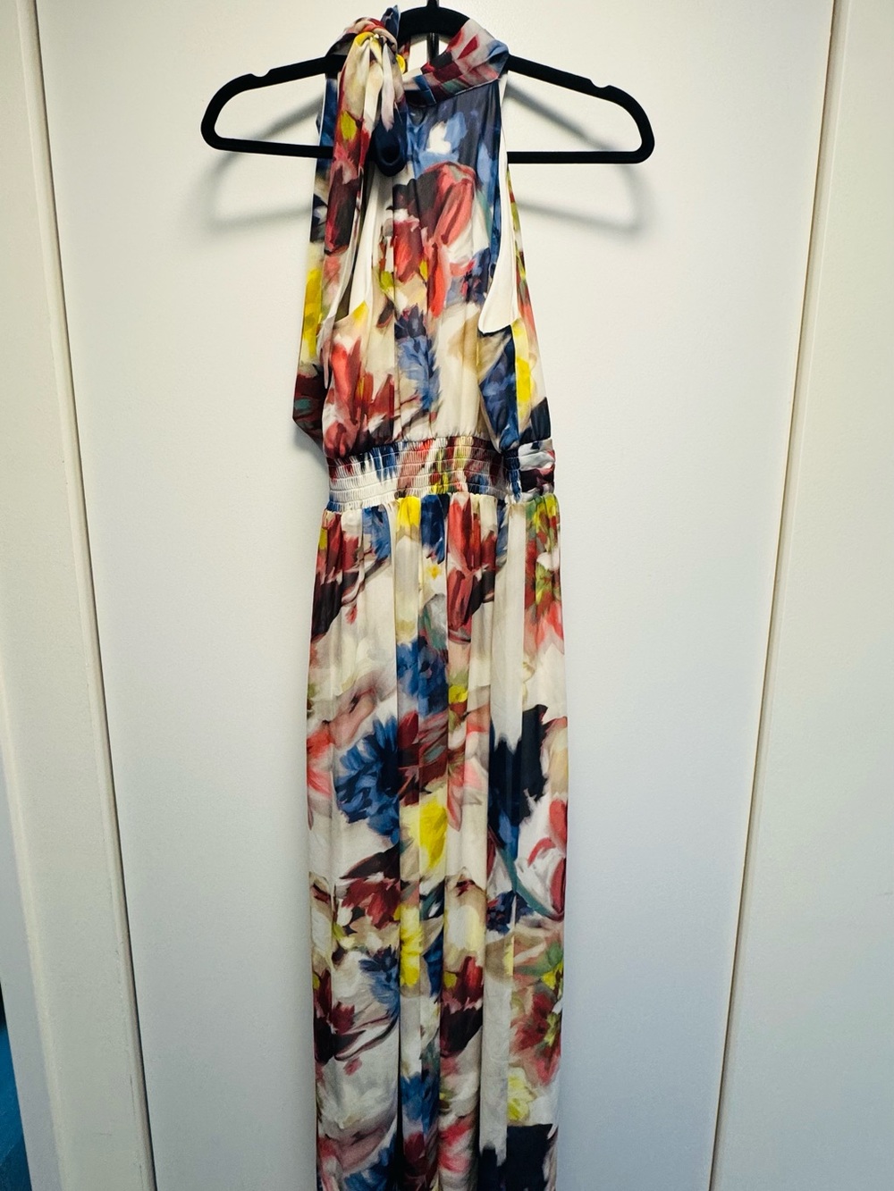 Floral Bow Maxi Dress
Anne Klein